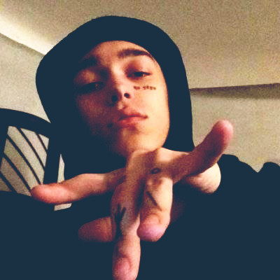 Angelo Reyes's avatar